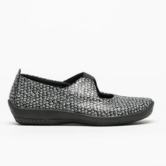 LYTECH - LEINA (3 x COLOURS) LESS 25% WERE $145 NOW $108.75